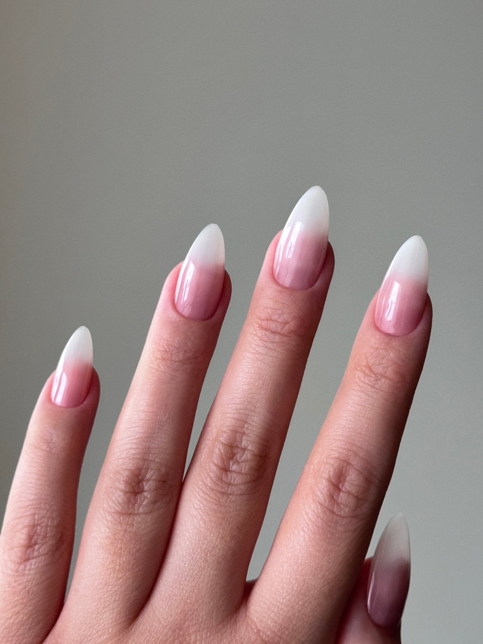 Pink Ombre Press-On Nails Reusable Set with Tools